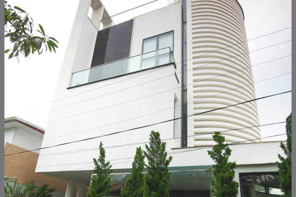 Inya Yeiktha House