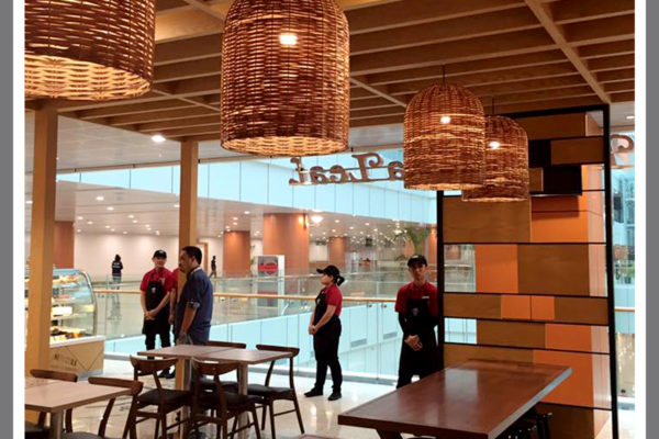 The Coffee Bean & Tea Leaf at Yangon Domestic Airport