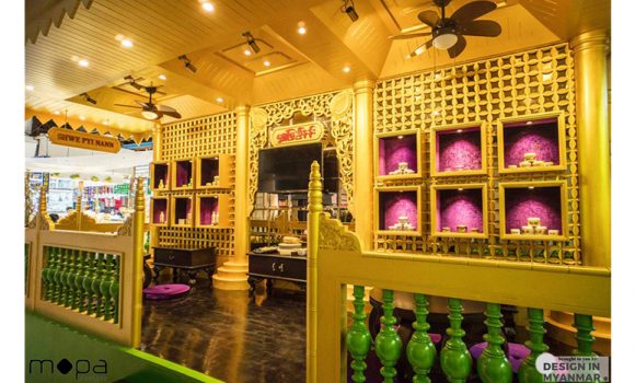 Shwe Pyi Nann Shop at Bogyoke Aung San Market