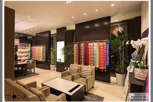 Mogok Pauk Pauk Couture, Fashion Boutique
