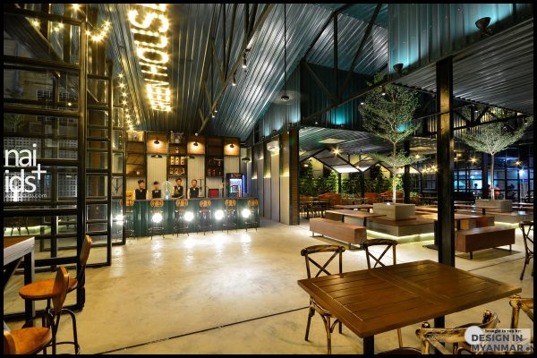 Green House Bar & Restaurant at Mandalay