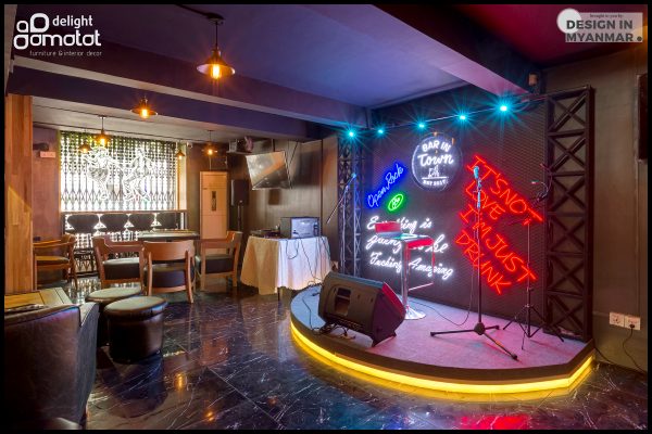 Bar in Town