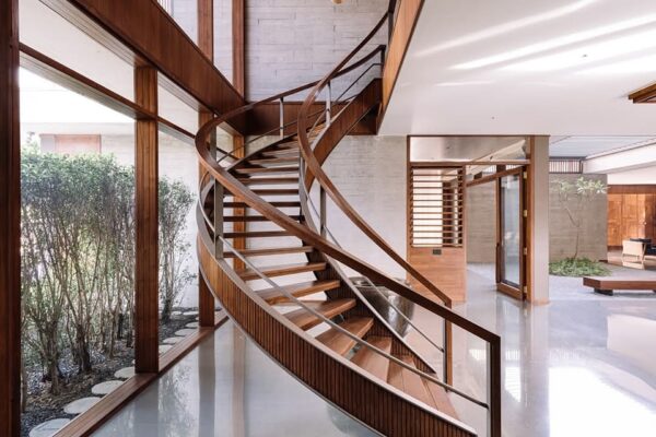 The Inside-out House