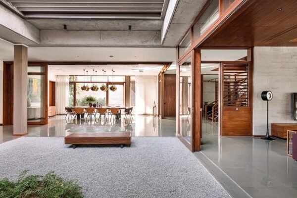 The Inside-out House