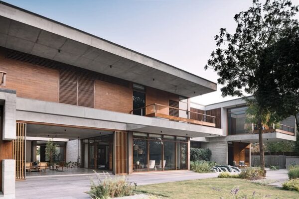 The Inside-out House